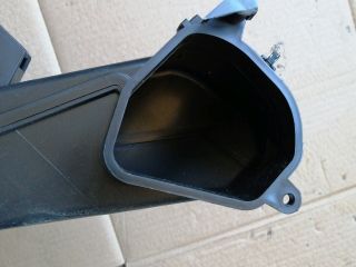 bontott SSANGYONG MUSSO Utastér Fűtéscső