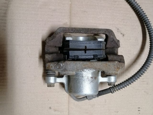 bontott SSANGYONG REXTON Jobb hátsó Féknyereg Munkahengerrel