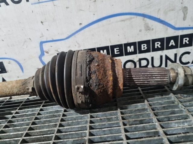 bontott SSANGYONG REXTON Bal Féltengely