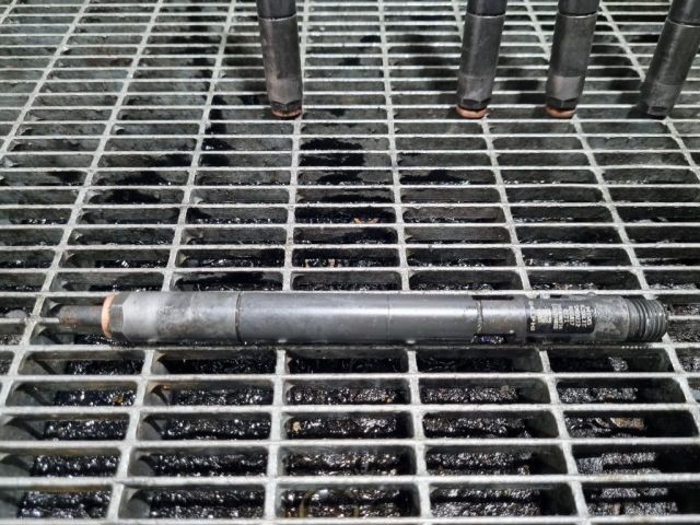 bontott SSANGYONG REXTON Porlasztó (1 db)