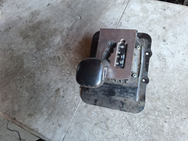 bontott SSANGYONG REXTON Automata Váltókar