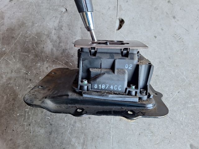 bontott SSANGYONG REXTON Automata Váltókar