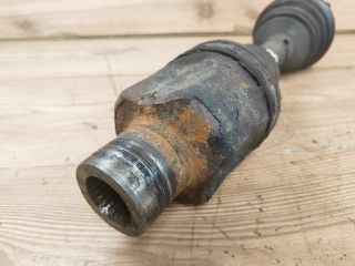 bontott SSANGYONG REXTON Bal Féltengely