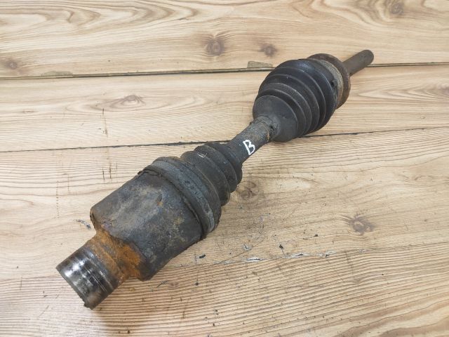 bontott SSANGYONG REXTON Bal Féltengely