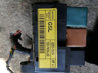 bontott SSANGYONG REXTON Biztosítéktábla Motortér