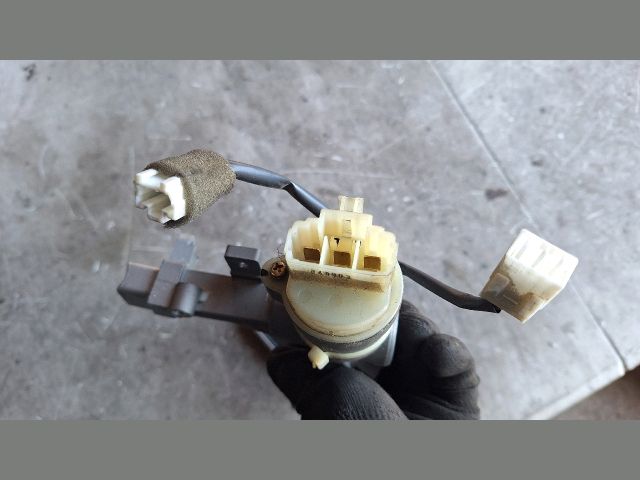 bontott SSANGYONG REXTON Gyújtáskapcsoló Házzal