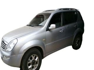 bontott SSANGYONG REXTON Motor Tartó Bak Bal