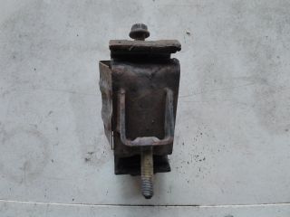 bontott SSANGYONG REXTON Motor Tartó Bak Jobb