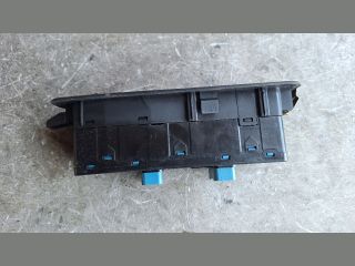 bontott SSANGYONG REXTON Ablakemelő Kapcsoló Négyes / Kettes