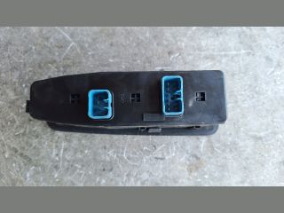 bontott SSANGYONG REXTON Ablakemelő Kapcsoló Négyes / Kettes