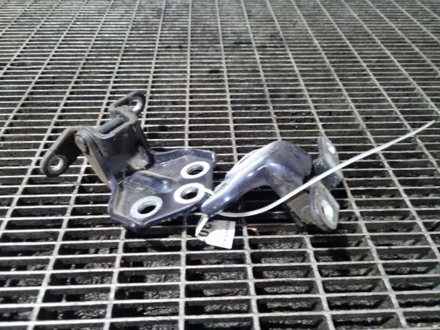 bontott SSANGYONG REXTON Ajtó Zsanér (Pozíciófüggetlen)