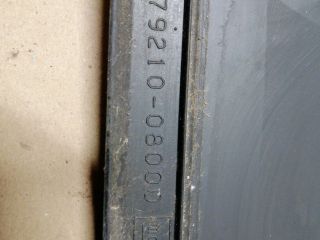 bontott SSANGYONG REXTON Bal C Oszlop Oldalablak Üveg