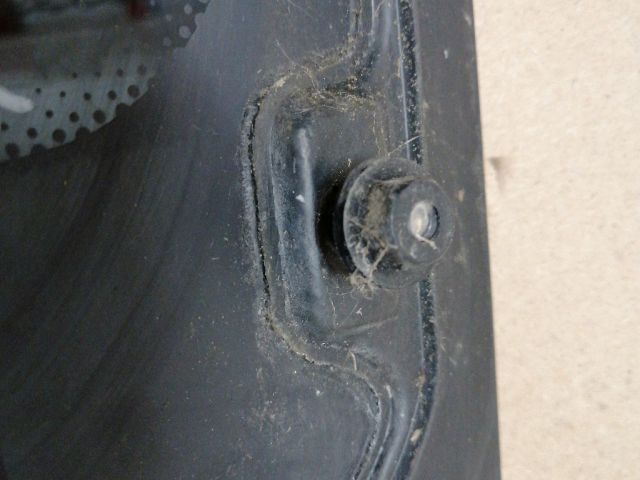 bontott SSANGYONG REXTON Bal C Oszlop Oldalablak Üveg