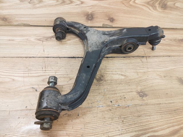 bontott SSANGYONG REXTON Bal első Alsó Lengőkar