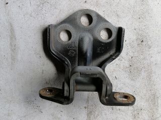 bontott SSANGYONG REXTON Bal első Alsó Zsanér