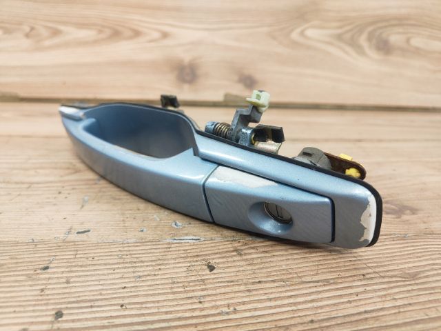 bontott SSANGYONG REXTON Bal első Külső Kilincs