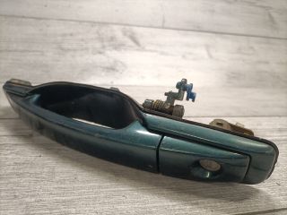 bontott SSANGYONG REXTON Bal első Külső Kilincs