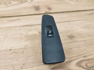 bontott SSANGYONG REXTON Bal hátsó Ablakemelő Kapcsoló