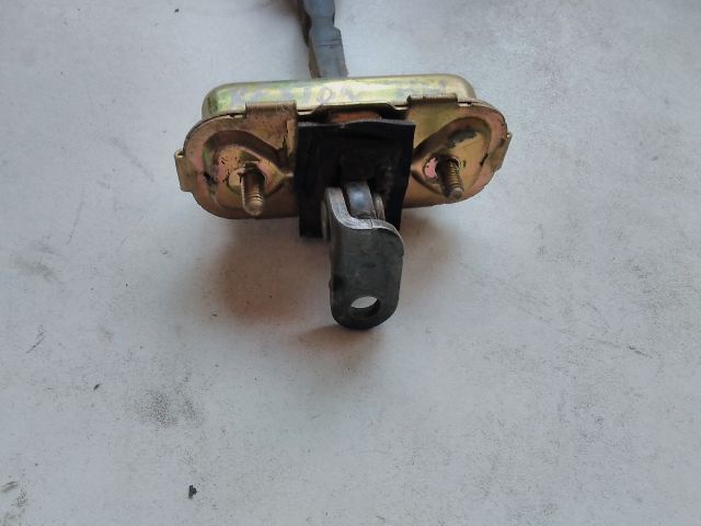 bontott SSANGYONG REXTON Bal hátsó Ajtóhatároló