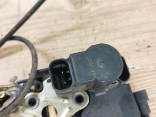 bontott SSANGYONG REXTON Bal hátsó Ajtózár