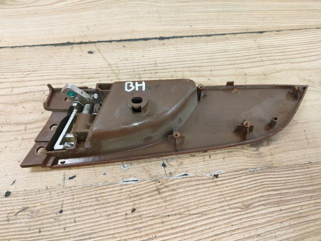 bontott SSANGYONG REXTON Bal hátsó Belső Kilincs