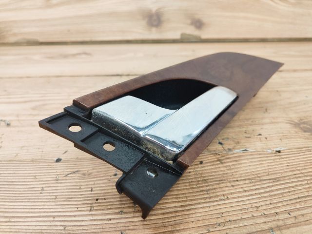 bontott SSANGYONG REXTON Bal hátsó Belső Kilincs