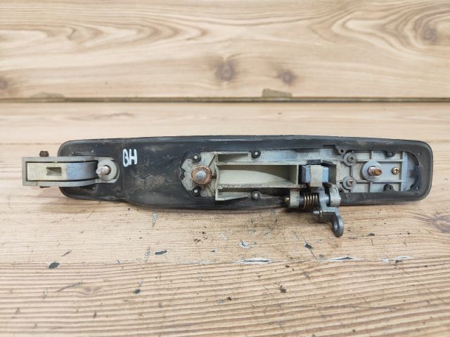 bontott SSANGYONG REXTON Bal hátsó Külső Kilincs