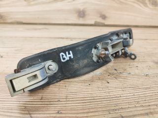 bontott SSANGYONG REXTON Bal hátsó Külső Kilincs