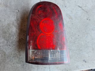 bontott SSANGYONG REXTON Bal Hátsó Lámpa