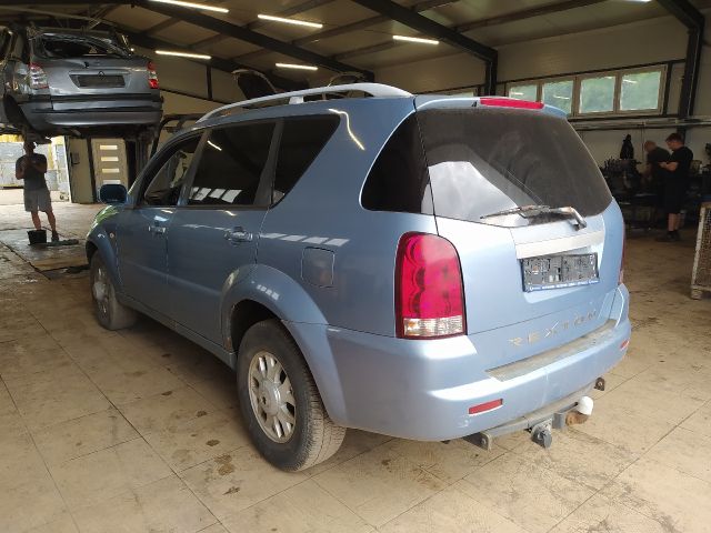 bontott SSANGYONG REXTON Bal hátsó Prizma