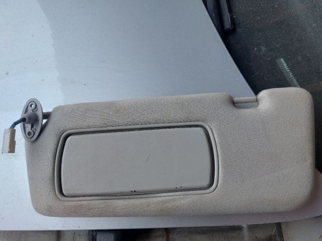 bontott SSANGYONG REXTON Bal Napellenző