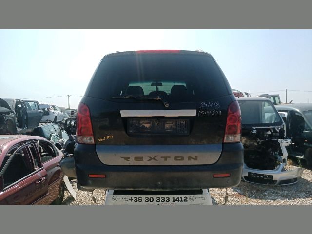 bontott SSANGYONG REXTON Csomagtér Világítás