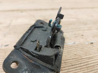 bontott SSANGYONG REXTON Csomagtérajtó Zárszerkezet