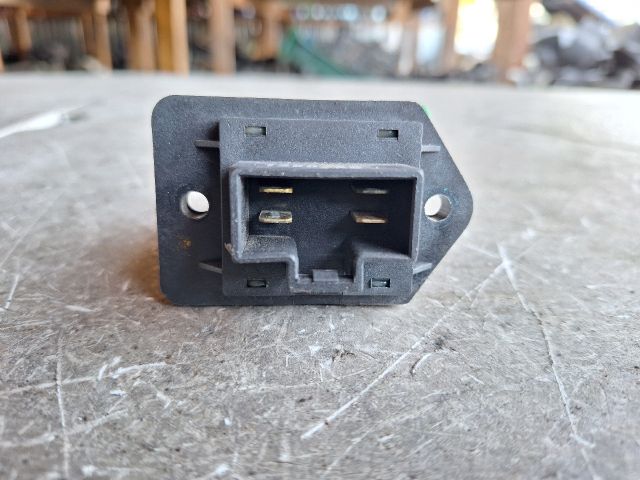 bontott SSANGYONG REXTON Előtét Ellenállás Fűtőmotor