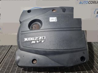 bontott SSANGYONG REXTON Felső Hűtőburkolat