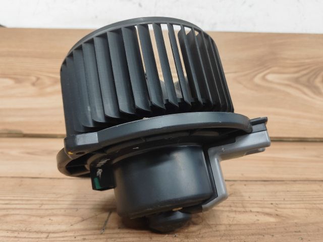 bontott SSANGYONG REXTON Fűtőmotor (Klímás)