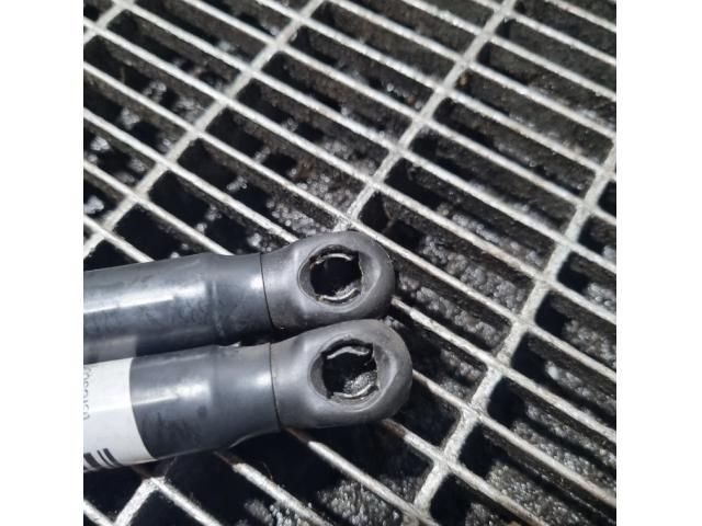 bontott SSANGYONG REXTON Gázrugós Kitámasztó Teleszkóp Motorháztető