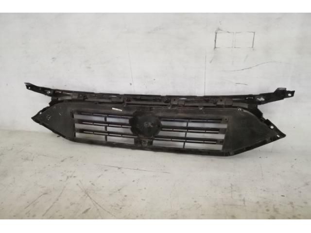 bontott SSANGYONG REXTON Hűtőrács