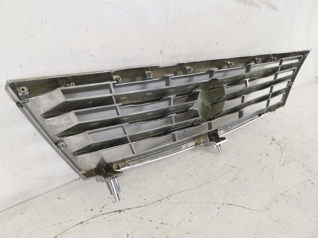 bontott SSANGYONG REXTON Hűtőrács