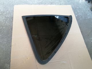 bontott SSANGYONG REXTON Jobb C Oszlop Oldalablak Üveg