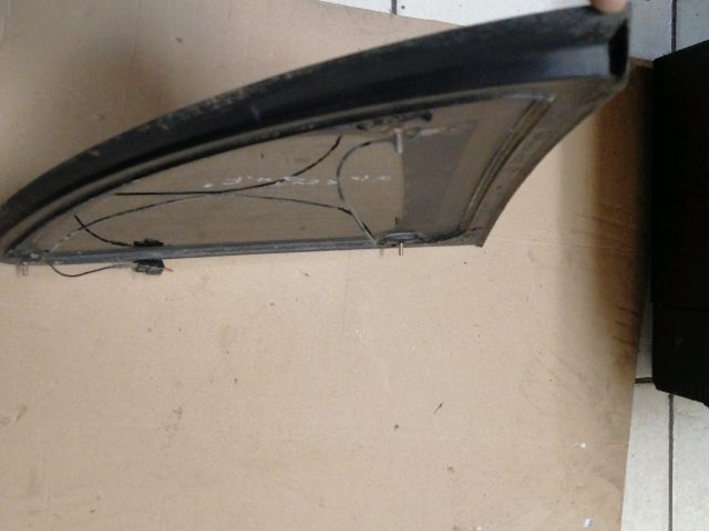 bontott SSANGYONG REXTON Jobb C Oszlop Oldalablak Üveg