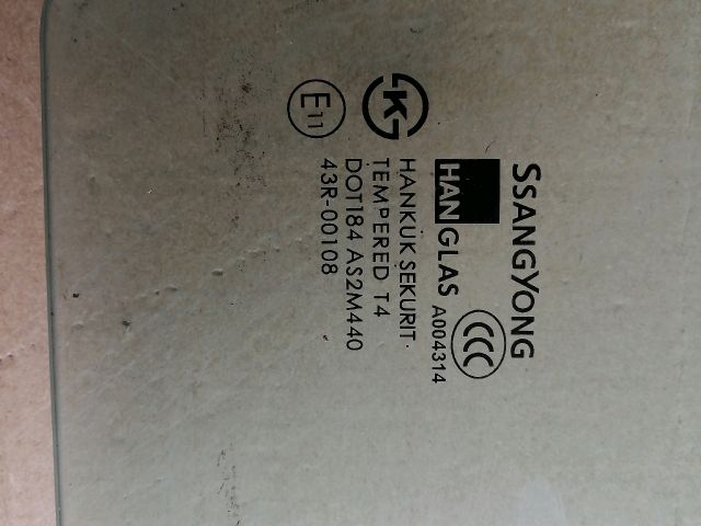 bontott SSANGYONG REXTON Jobb első Ablak