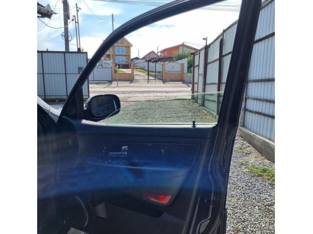 bontott SSANGYONG REXTON Jobb első Ajtó (Üres lemez)