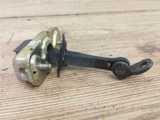 bontott SSANGYONG REXTON Jobb első Ajtóhatároló