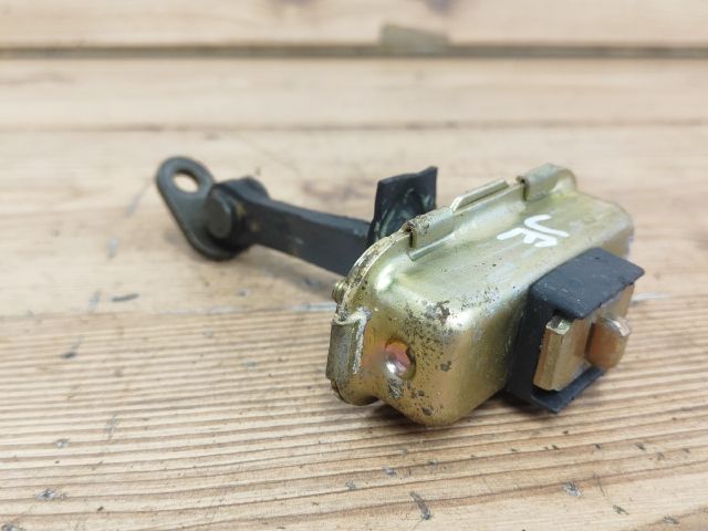 bontott SSANGYONG REXTON Jobb első Ajtóhatároló