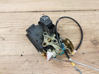 bontott SSANGYONG REXTON Jobb első Ajtózár