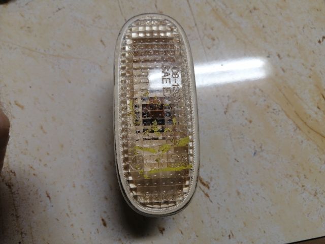 bontott SSANGYONG REXTON Jobb első Sárvédő Irányjelző