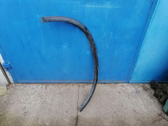 bontott SSANGYONG REXTON Jobb első Sárvédő Szélesítő