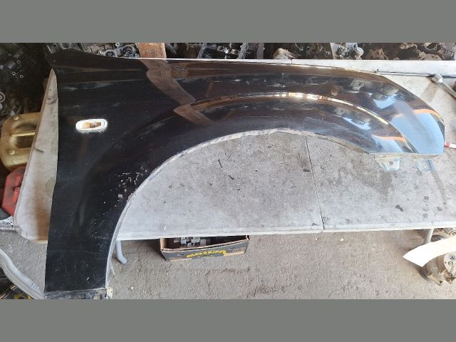 bontott SSANGYONG REXTON Jobb első Sárvédő