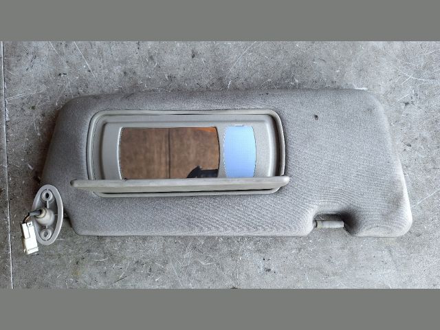 bontott SSANGYONG REXTON Jobb Napellenző